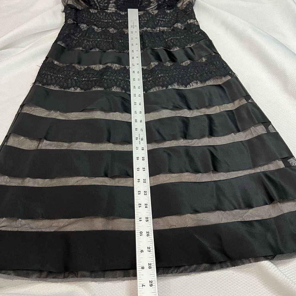 JS‎ Collections Black Lace V Neck Dress - Picture 8 of 11